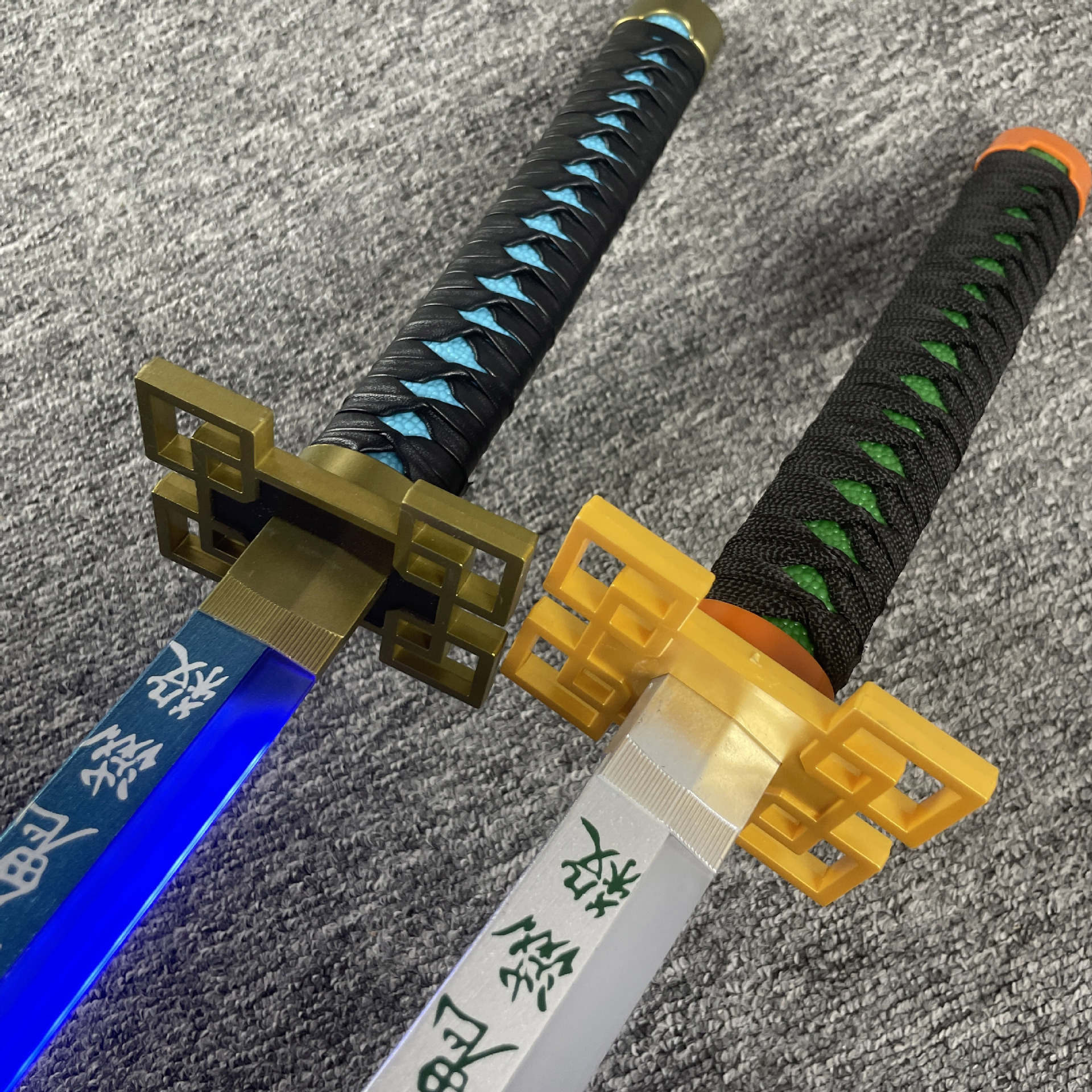 103cm Luminous Edition Nichiri - Anime Cosplay Katana 评论和价格