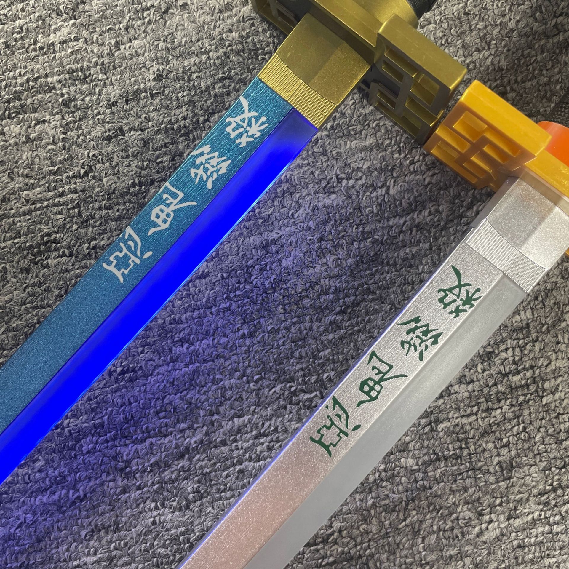 103cm Luminous Edition Nichiri - Anime Cosplay Katana 评论和价格