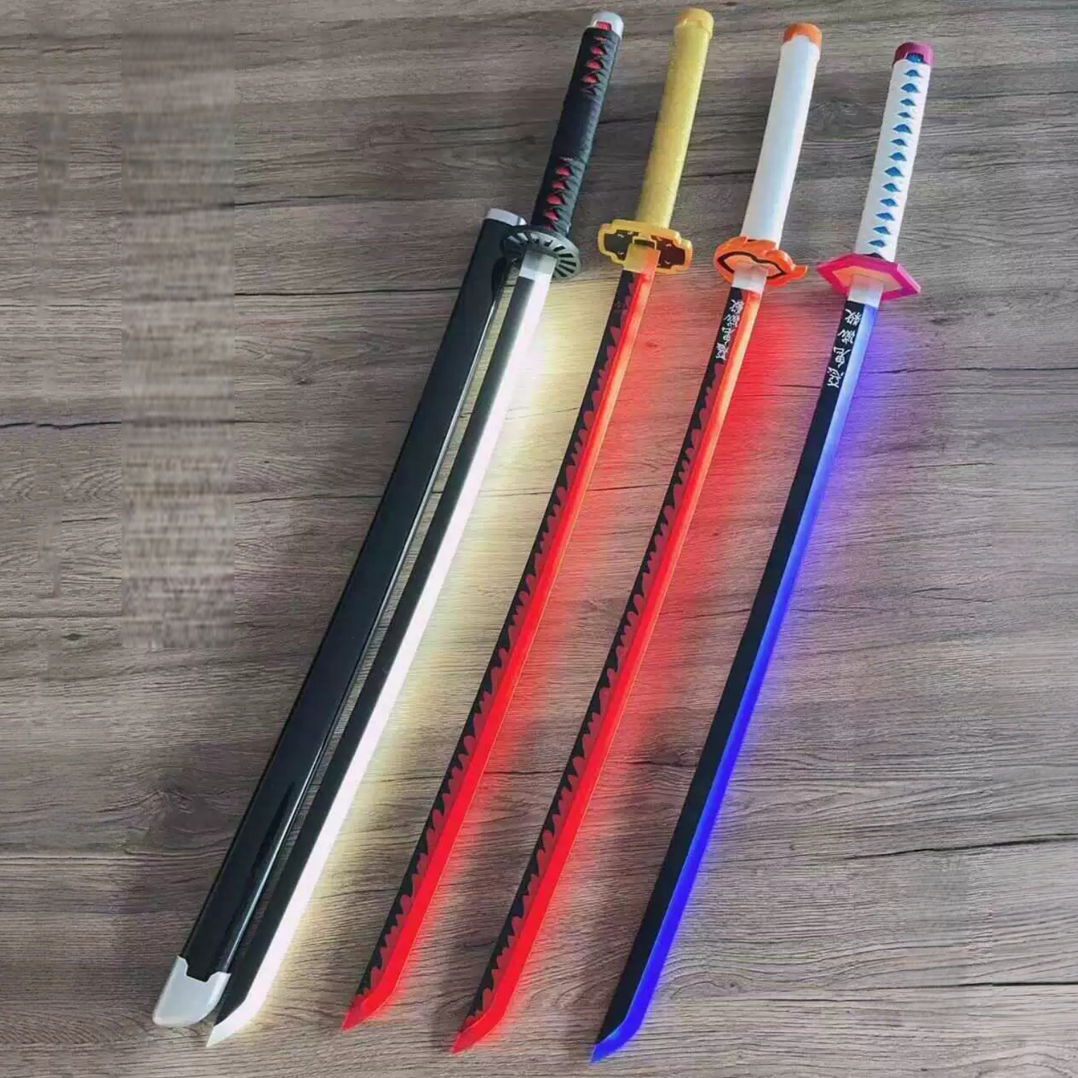 40inch Glow Demon Slayer Katan - Anime Cosplay Katana 评论和价格